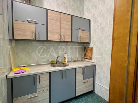 комерційна за адресою Кудрявська вул., 13-19