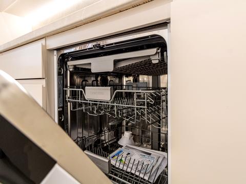 квартира за адресою Флотська вул., 10Б