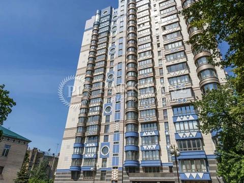 комерційна за адресою Інститутська вул., 18-А