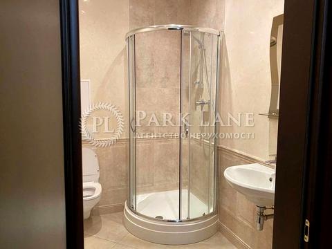 комерційна за адресою Інститутська вул., 18-А