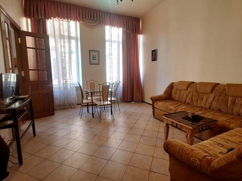 квартира за адресою Ринок пл., 2