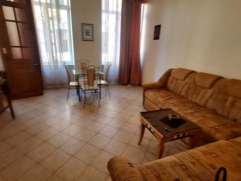 квартира за адресою Ринок пл., 2