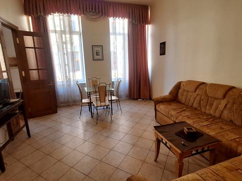 квартира за адресою Ринок пл., 2