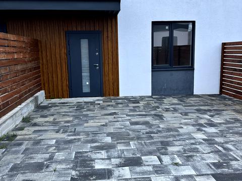 дом по адресу Весенняя ул.