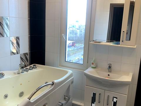 квартира за адресою Європейського Союзу просп. (Правди), 19-А