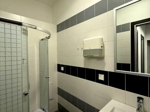 коммерческая по адресу Киев, Мечникова ул. (Кловский), 2