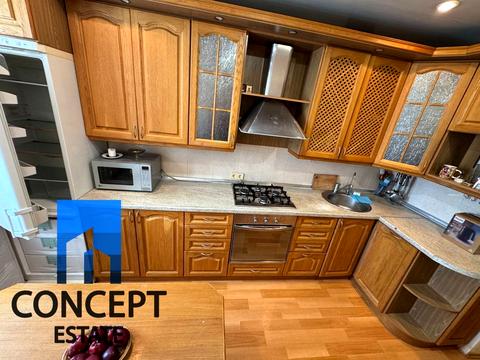 квартира за адресою Александра Кониського, 13