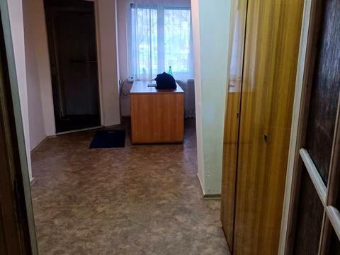 комерційна за адресою Героїв просп., 18