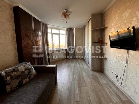 квартира по адресу Феодосийская ул., 1-А