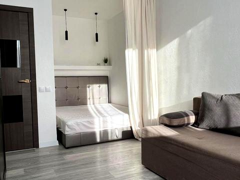 квартира по адресу Менахем-Мендл Шнеерсона ул. (Мініна), 18