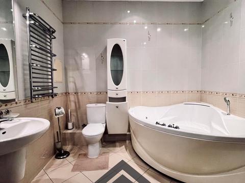 квартира за адресою Володимира Івасюка просп. (Героїв Сталінграду), 10-А