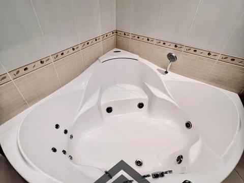 квартира за адресою Володимира Івасюка просп. (Героїв Сталінграду), 10-А