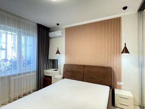 квартира за адресою Академіка Корольова вул., 88