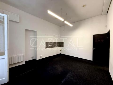 коммерческая по адресу Владимирская ул., 10