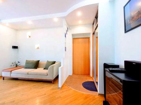 квартира за адресою Круглоуніверситетська вул., 13