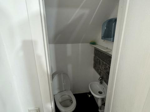 коммерческая по адресу Киев, Николая Михновского бульв. (Дружбы Народов), 30/1Б