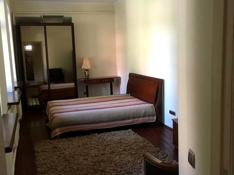 будинок за адресою Петропавлівська вул.