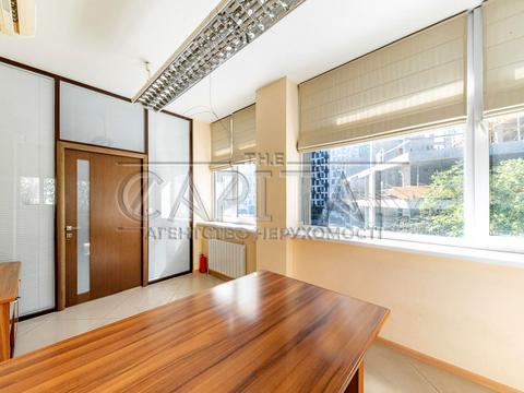 коммерческая по адресу Киев, Иоанна Павла II ул. (Лумумбы Патриса), 12