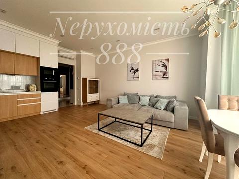 квартира за адресою Андрія Верхогляда вул. (Михайла Драгомирова), 14-А