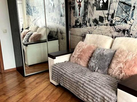 квартира по адресу Дмитрия Луценко ул. (Крейсера 'Аврора'), 5