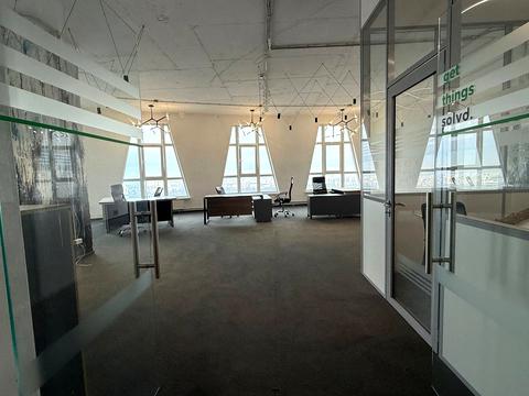 комерційна за адресою Кловський узвіз (Кловський), 7a