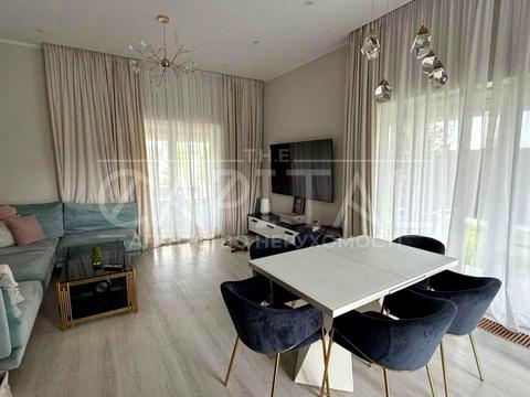 дом по адресу Центральна