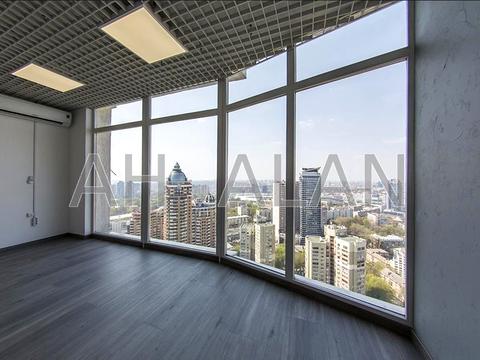 коммерческая по адресу Панаса Мирного ул., 17