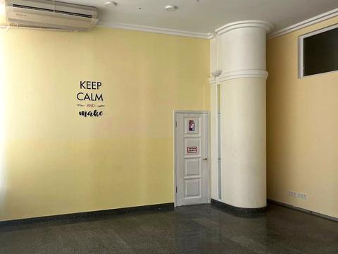 комерційна за адресою Володимира Моссаковського вул. (Клари Цеткін), 1-А