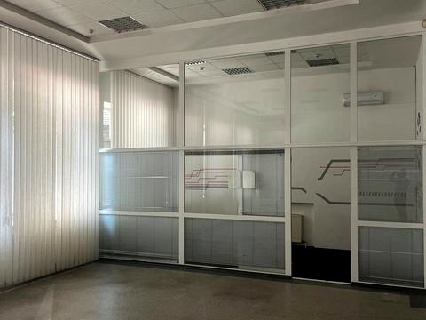 комерційна за адресою Володимира Моссаковського вул. (Клари Цеткін), 1-А