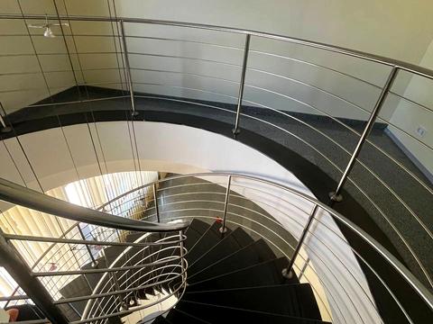 комерційна за адресою Володимира Моссаковського вул. (Клари Цеткін), 1-А