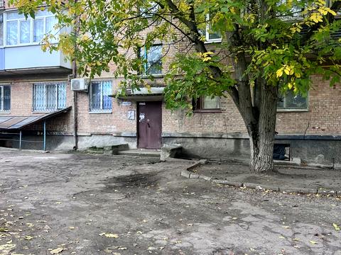 квартира за адресою Карабінерна вул., 30