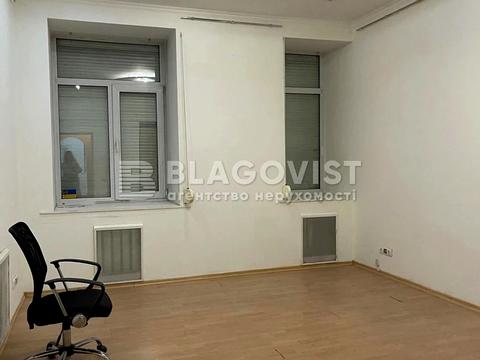 квартира по адресу Чеховский пер., 9