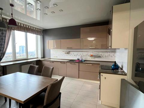 квартира за адресою Добровольців вул. (Маршала Говорова), 10/6