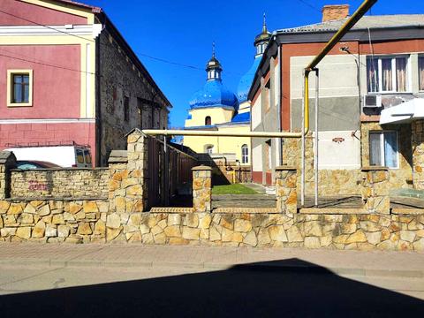 коммерческая по адресу Соборний провулок, 3