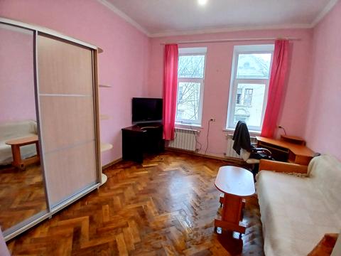 квартира за адресою Залізнична вул., 64