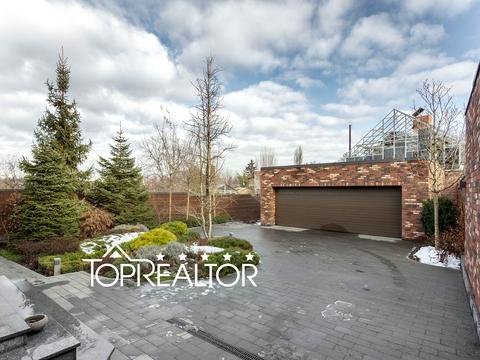 дом по адресу Юрия Шевелёва ул. (Красного Летчика)