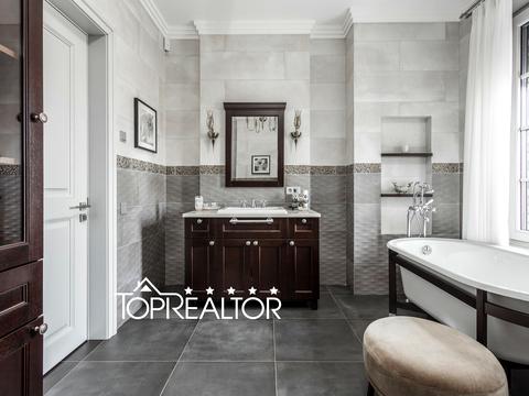 дом по адресу Юрия Шевелёва ул. (Красного Летчика)