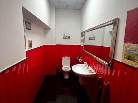 коммерческая по адресу Александра Поля просп. (Кірова), 121