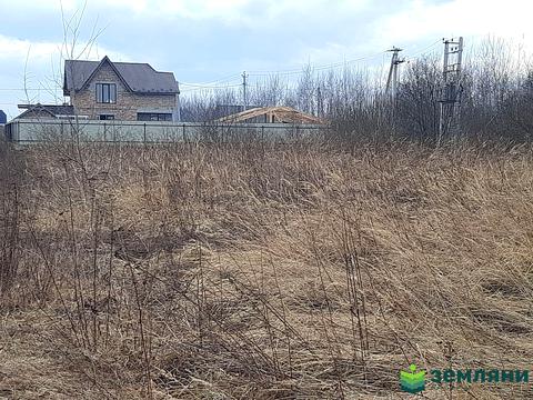 участок по адресу с. Чукаловка, 