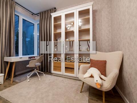 будинок за адресою Анни Ярославни вул.