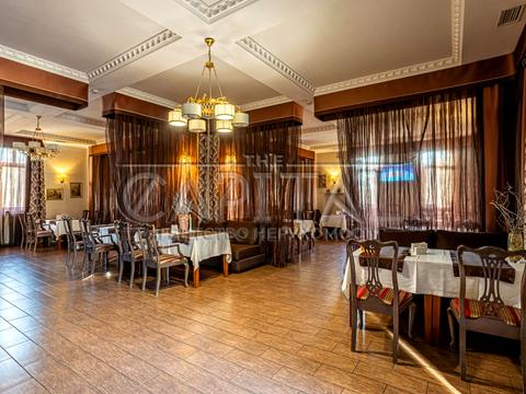 комерційна за адресою Берестейське шосе (Брест-Литовське), 8а