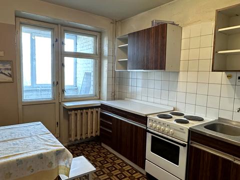 квартира за адресою Сортувальна вул., 4