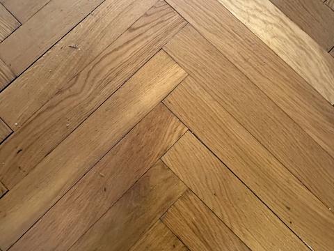 квартира за адресою Сортувальна вул., 4