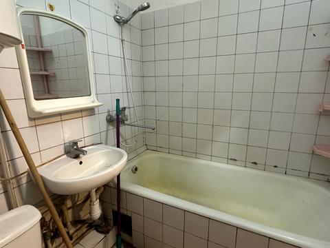 квартира за адресою Сортувальна вул., 4