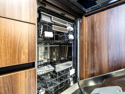 квартира за адресою Ольги Кисілевської вул., 27