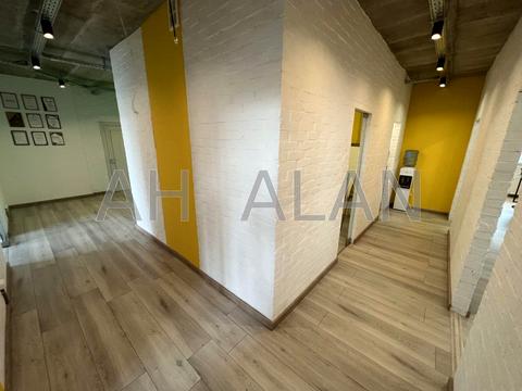 коммерческая по адресу Василия Тютюнника ул. (Анрі Барбюса), 37/1