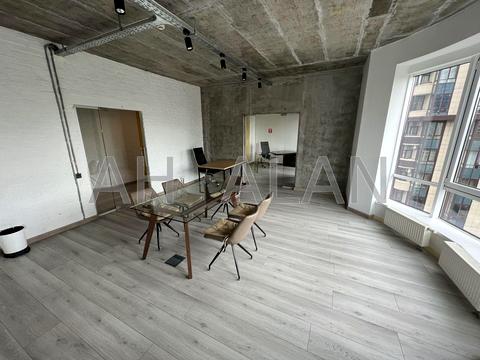 коммерческая по адресу Василия Тютюнника ул. (Анрі Барбюса), 37/1