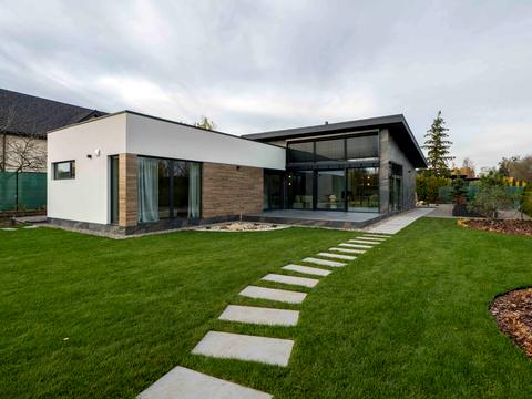 будинок за адресою Вербова