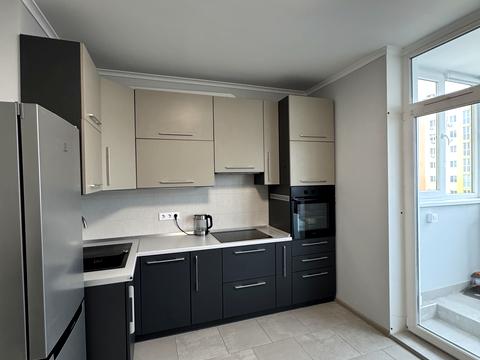 квартира за адресою Сім'ї Кульженків вул. (Петра Дегтяренка), 31-Б