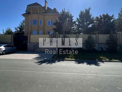 дом по адресу Столична ул.